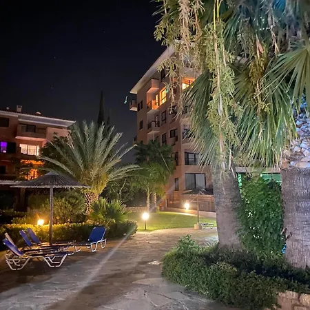 Aphrodite Gardens 2 Bedroom Appartement *